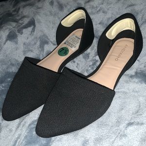 Black Andiamo flats, Size 7.5, with extra heel cushion
